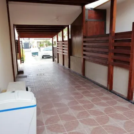 Universal Daphne 3 Bedroom In Kato Pafos