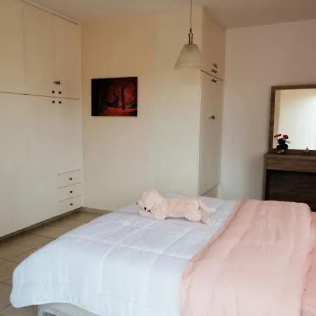 Universal Daphne 3 Bedroom In Kato Pafos